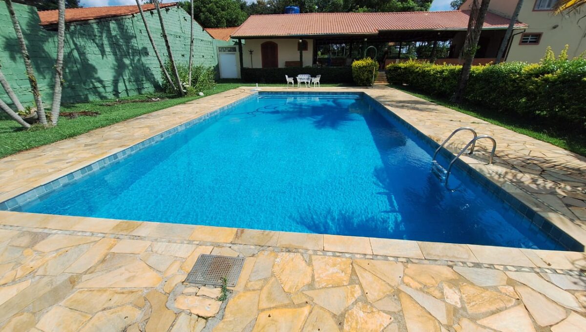 WhatsApp Image 2025-04-04 at 15.15.48 (2)